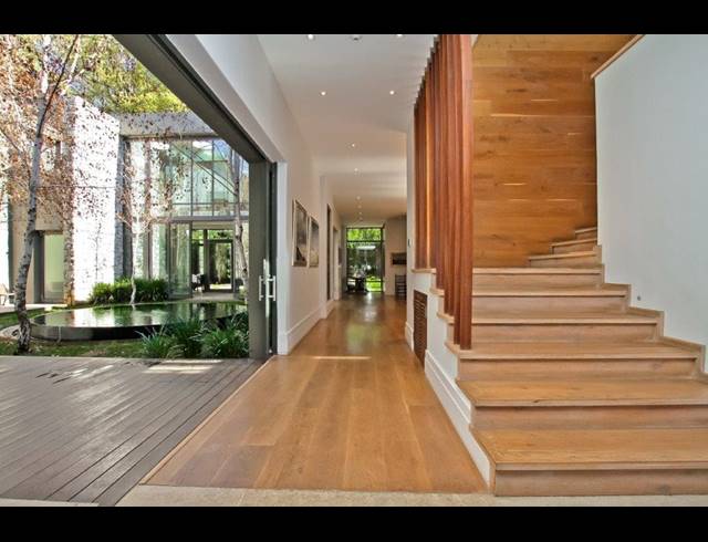 4 BEDROOM HOUSE TO LET IN MELROSE